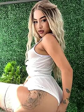 MystiqueXXX online show from September 2025 01:33:01 PM