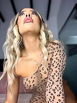 MystiqueXXX online show from February 2026 03:24:01 PM