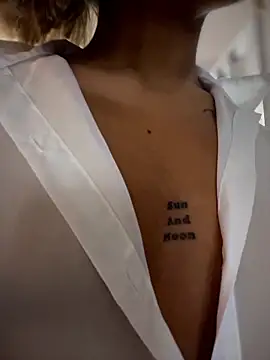 MystiqueXXX online show from December 2025 01:13:02 PM