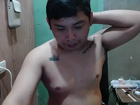 Snapshot of native_cummer chatting on June 2026 05:39:02 PM native cummer online show from June 2026 05:39:02 PM