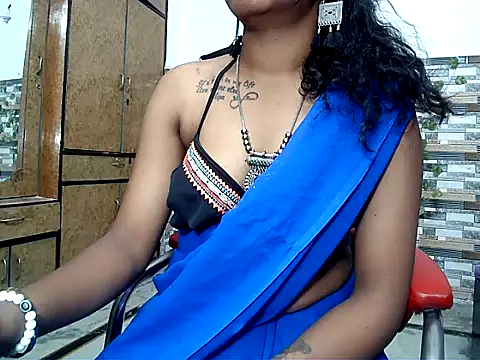 HOT AARVI11 online show from September 2025 04:31:01 PM