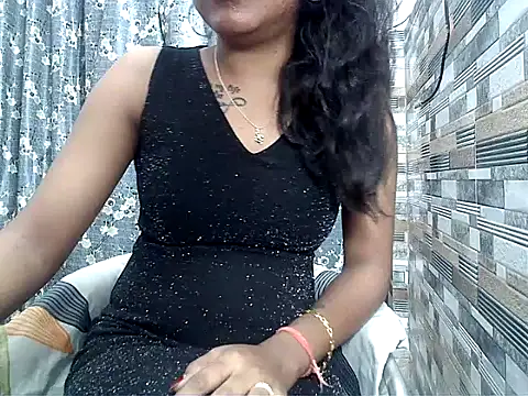 HOT AARVI11 online show from November 2025 04:12:01 PM