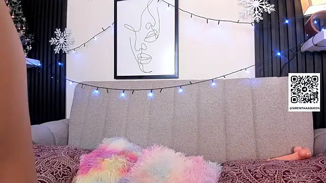 Sirenita petitexoxo online show from December 2025 08:04:02 PM