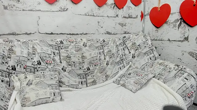 Sunny Sammy online show from December 2025 03:30:02 AM