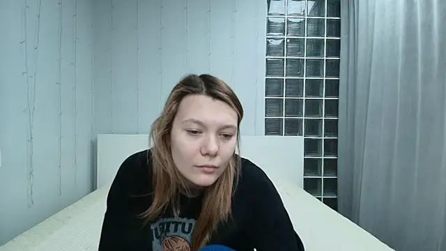 Sunny Sammy online show from April 2026 01:28:01 AM