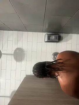 reinagotthroat online show from March 2026 02:21:01 PM