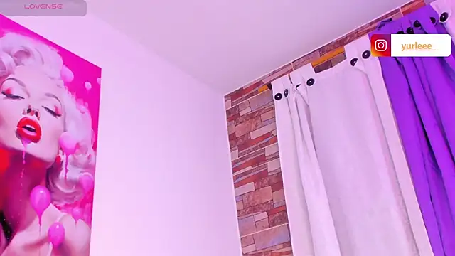 Brandy brown  online show from April 2026 02:52:01 AM