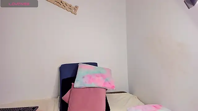 Snapshot of Brandy_brown_ chatting on October 2025 11:17:02 PM Brandy brown online show from October 2025 11:17:02 PM