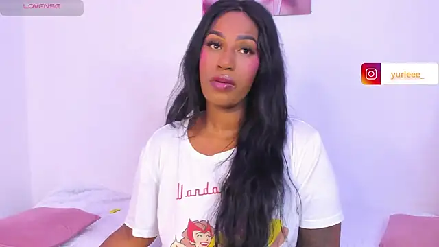 Brandy brown  online show from May 2026 11:48:01 PM