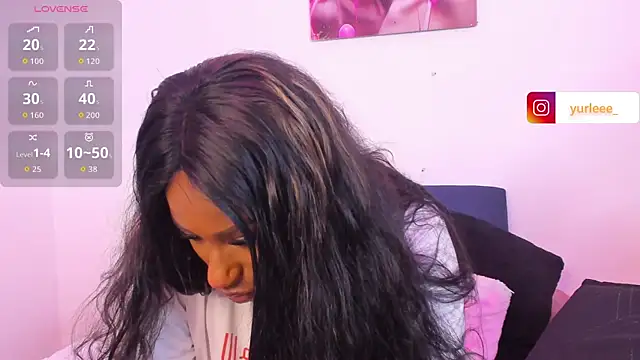 Snapshot of Brandy_brown_ chatting on June 2026 12:45:02 AM Brandy brown online show from June 2026 12:45:02 AM
