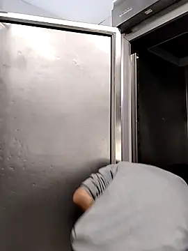 hotmen83 online show from October 2025 06:54:01 AM