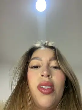 shannel moss   online show from April 2026 12:44:01 AM