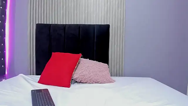 Sex samantha online show from December 2025 01:26:02 PM