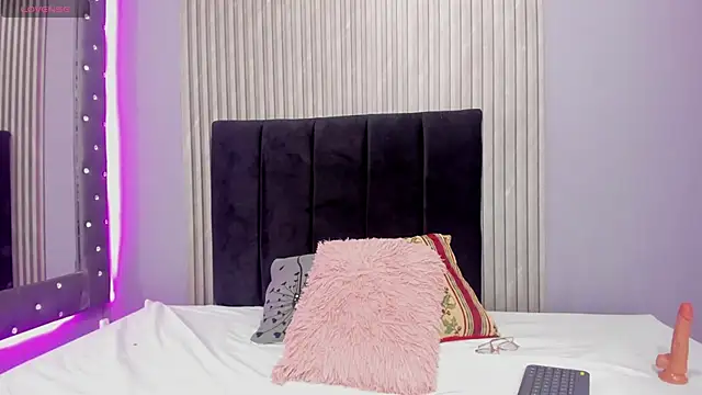 Sex samantha online show from December 2025 01:15:01 PM