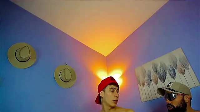Michael twink  online show from September 2025 08:40:01 PM