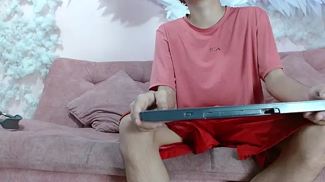 spicy adonhis online show from November 2025 12:10:02 PM