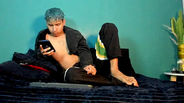 spicy adonhis online show from September 2025 12:54:01 PM