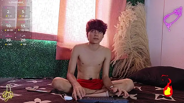 spicy adonhis online show from February 2026 07:46:02 PM