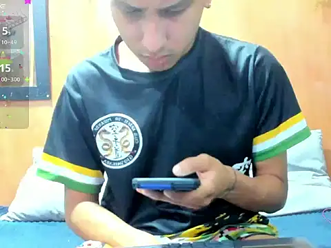 spicy adonhis online show from April 2026 02:10:02 PM