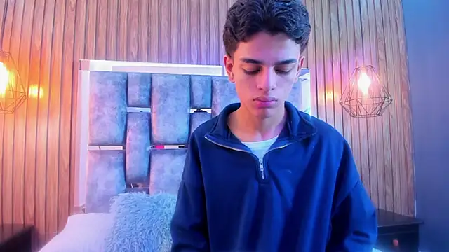 owen  johnson online show from November 2025 11:42:02 AM