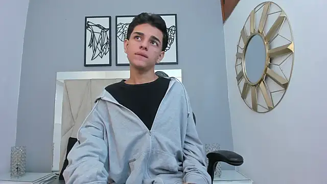 owen  johnson online show from September 2025 11:43:01 AM