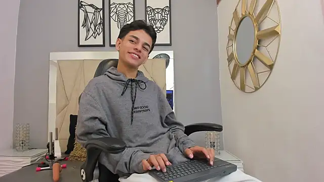 owen  johnson online show from September 2025 11:50:02 AM