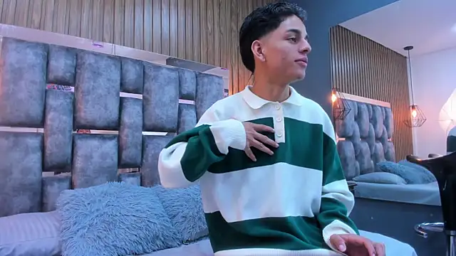 owen  johnson online show from January 2026 11:38:01 AM