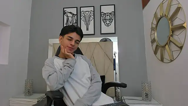 owen  johnson online show from September 2025 11:24:01 AM