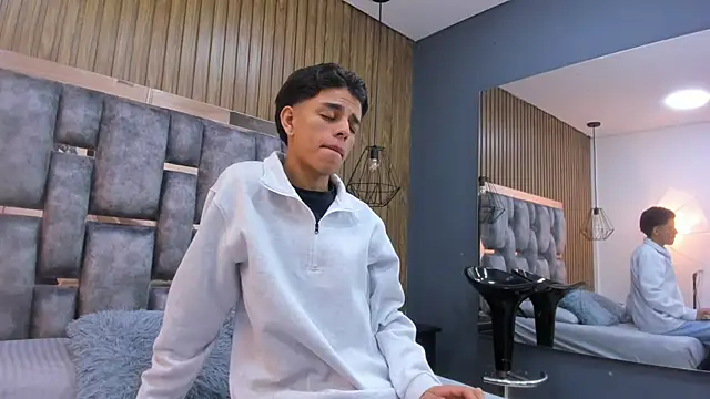 owen  johnson online show from January 2026 12:23:02 PM