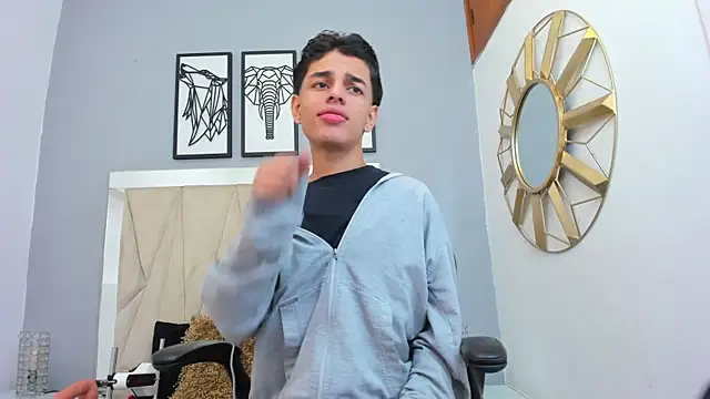 owen  johnson online show from October 2025 12:07:01 PM