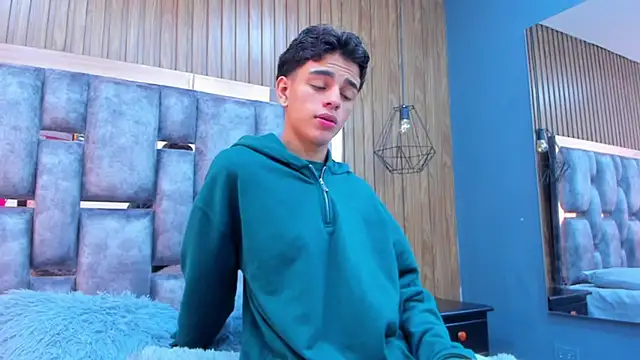 owen  johnson online show from November 2025 12:05:02 PM