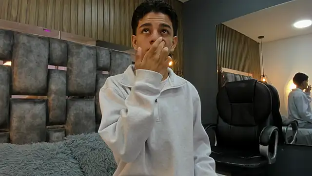 owen  johnson online show from February 2026 12:16:01 PM