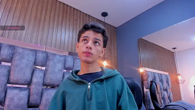 owen  johnson online show from April 2026 11:36:01 AM