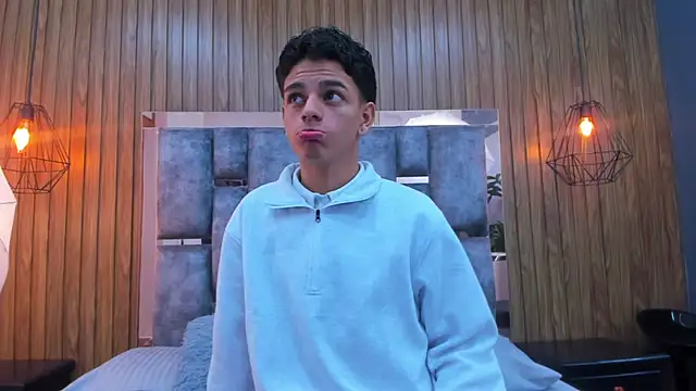 owen  johnson online show from November 2025 11:54:01 AM