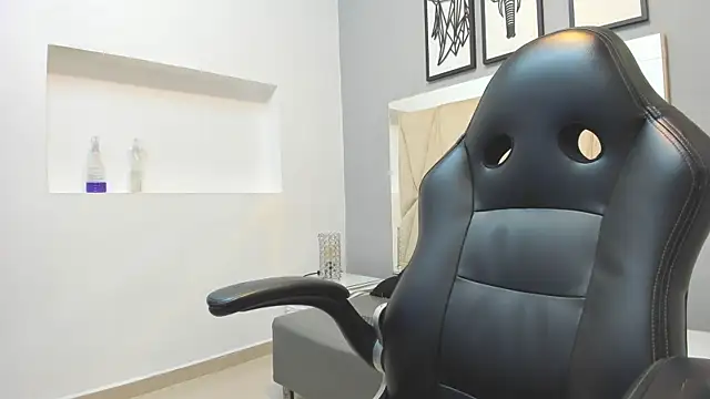 owen  johnson online show from October 2025 11:02:02 AM