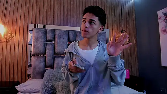 owen  johnson online show from November 2025 12:20:01 PM