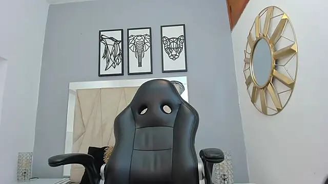 owen  johnson online show from October 2025 11:22:01 AM