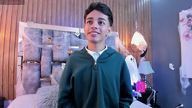 owen  johnson online show from November 2025 11:59:02 AM