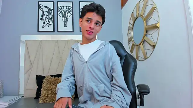 owen  johnson online show from September 2025 11:43:01 AM