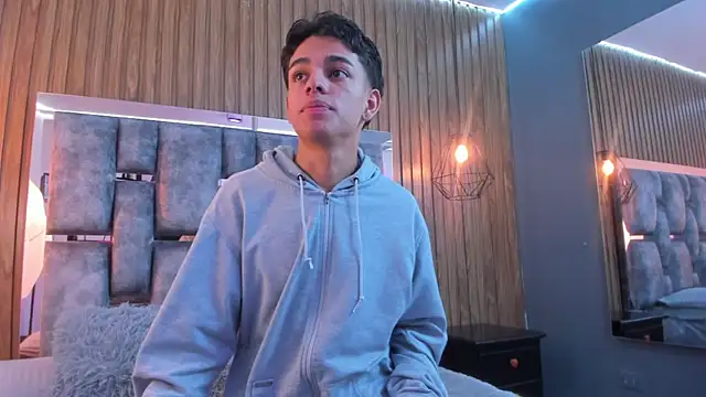 owen  johnson online show from November 2025 12:05:01 PM