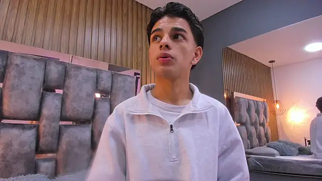 owen  johnson online show from March 2026 11:42:01 AM