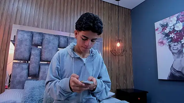 owen  johnson online show from November 2025 11:54:02 AM