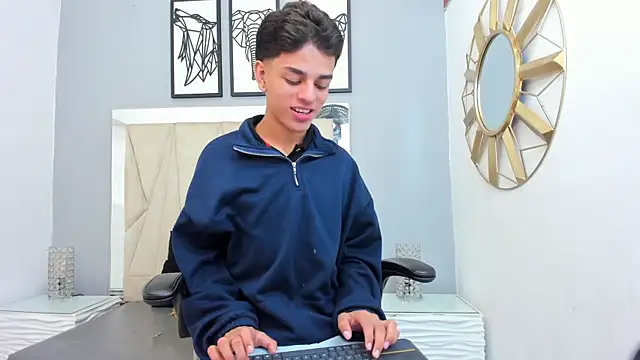 owen  johnson online show from October 2025 11:55:02 AM