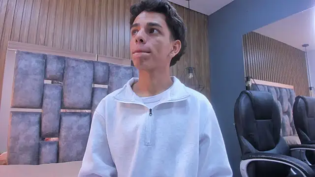 owen  johnson online show from April 2026 11:33:01 AM