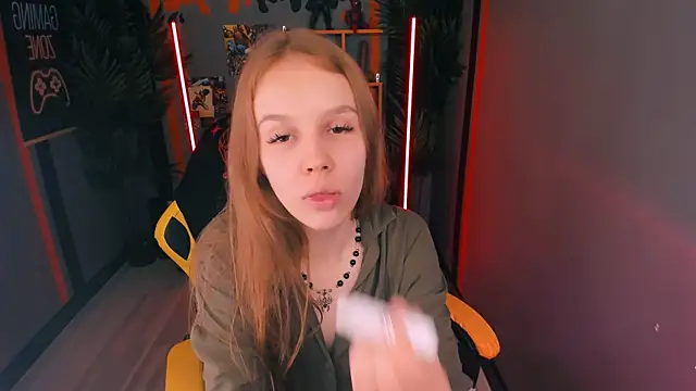 Selen hells weet online show from October 2025 04:09:01 PM