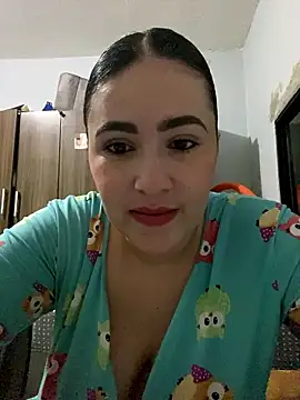 IvettSt  online show from January 2026 04:27:02 AM