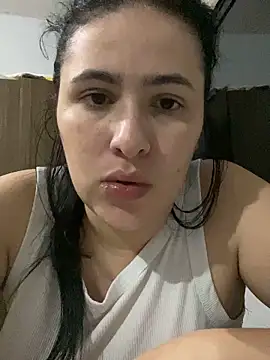 IvettSt  online show from January 2026 04:49:01 AM