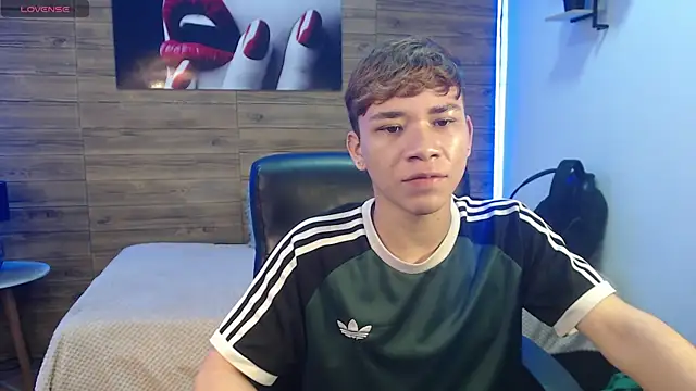 nathanclay online show from February 2026 03:28:01 AM