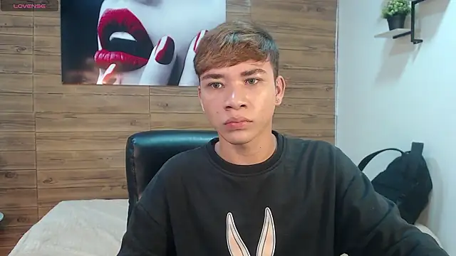 nathanclay online show from February 2026 03:39:01 AM