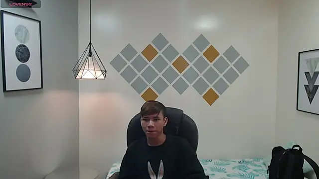 nathanclay online show from November 2025 04:02:01 AM